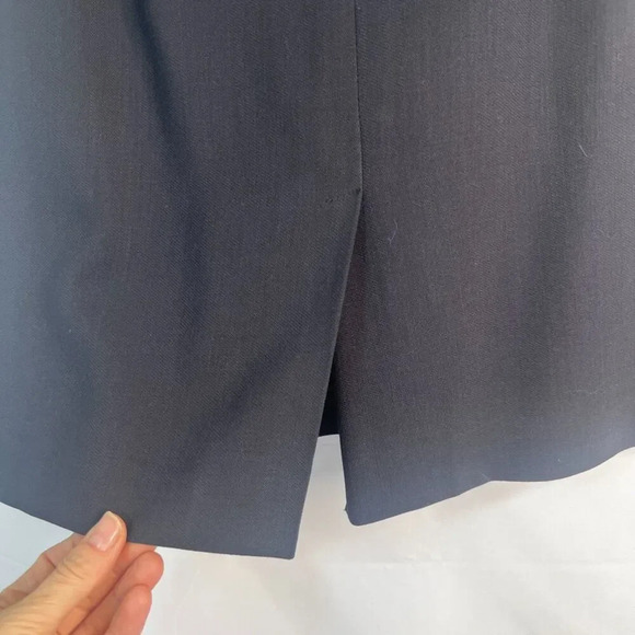 Ann Taylor Black Vintage 100% Wool Made in USA Lined Lightweight Skirt Size 8/MD - Picture 6 of 10